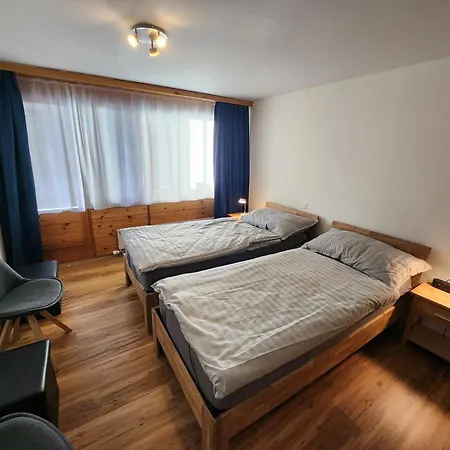 Fuer 4 Pers Neben Talstation Parsennbahn Und Buenda Skilift Private Dachterrasse Давос