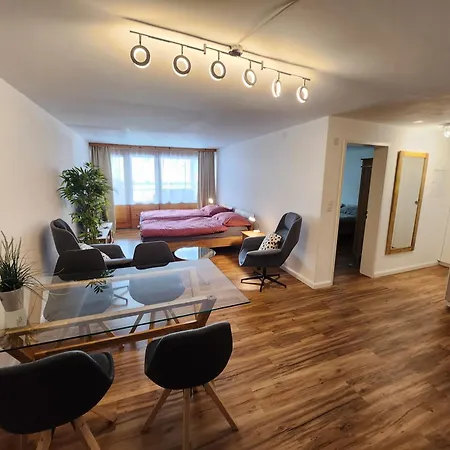 Stilvolles Und Ruhiges Mit Privater 60m2 Sonnenterrasse Bei Der Parsennbahn * Davos