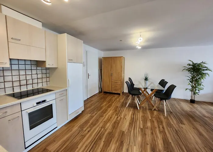 Fuer 4 Pers Neben Talstation Parsennbahn Und Buenda Skilift Private Dachterrasse Апартаменты *