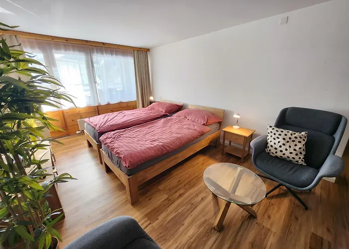 Апартаменты Fuer 4 Pers Neben Talstation Parsennbahn Und Buenda Skilift Private Dachterrasse