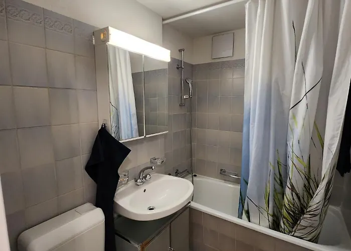 Апартаменты Fuer 4 Pers Neben Talstation Parsennbahn Und Buenda Skilift Private Dachterrasse *