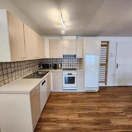 Stilvolles Und Ruhiges Mit Privater 60m2 Sonnenterrasse Bei Der Parsennbahn Lejlighed Davos